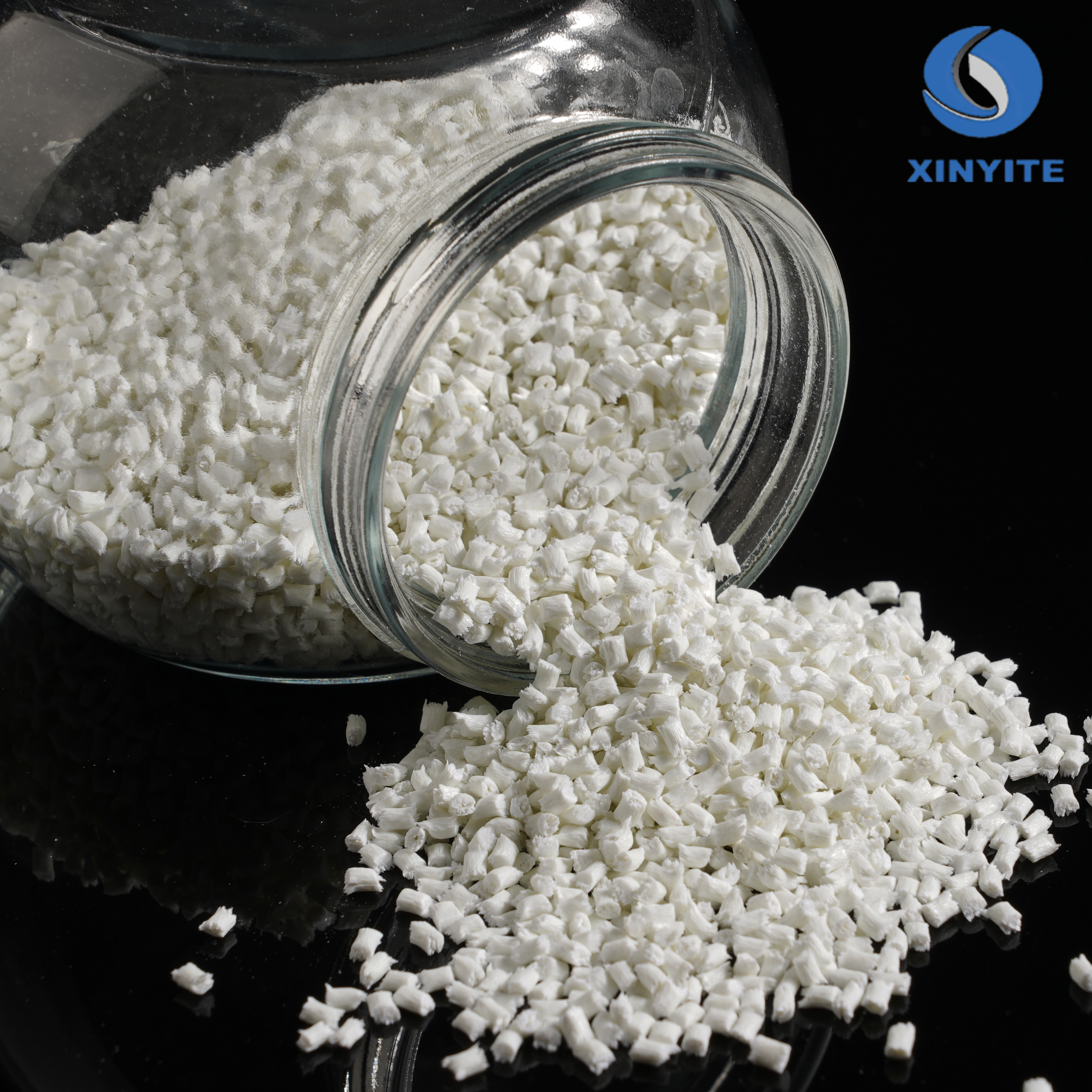 Matériaux PBT ignifuges dans les composants du cadre électrique